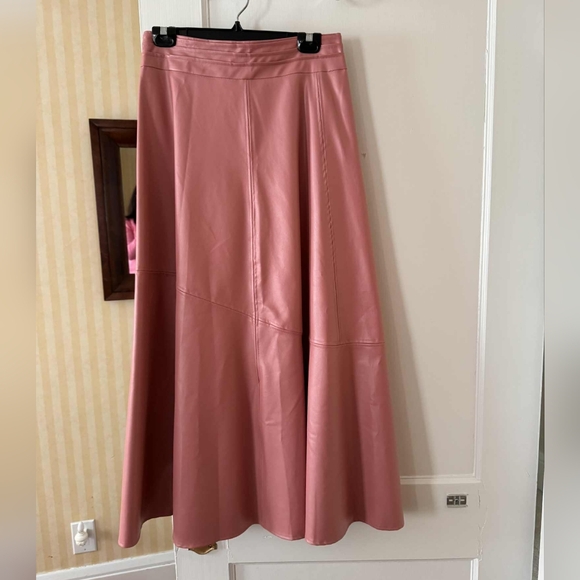 Kate Hewko Vegan Leather Midi Skirt | Dusty Rose | Medium - Picture 2 of 3